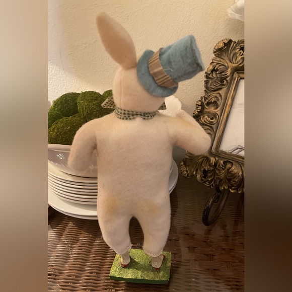 Vintage Felted Wool Rabbit - Picture 4 of 9